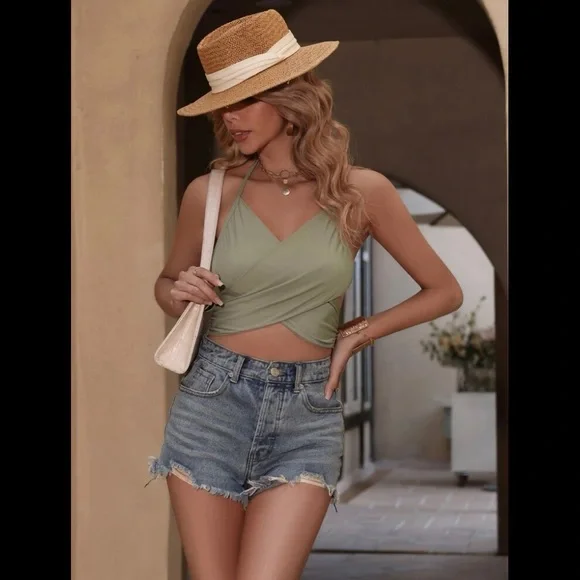 SAGE GREEN SHEIN Cross Wrap Ruched Side Tie Backless Crop Halter Top SMALL 4 NWT - Picture 3 of 7